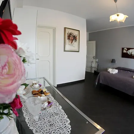 Centro فندق مبيت وإفطار