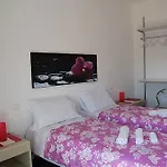 Centro Oda ve Kahvaltı 3*